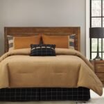 HiEnd Accents Ashbury Bedding Set - Image 2