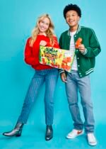 iscream Christmas Pillow Set - Image 2