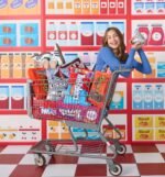 iscream Hershey's Kisses Pillow Set - Image 5