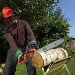 BLACK+DECKER 2200W 45cm Chainsaw - Image 3